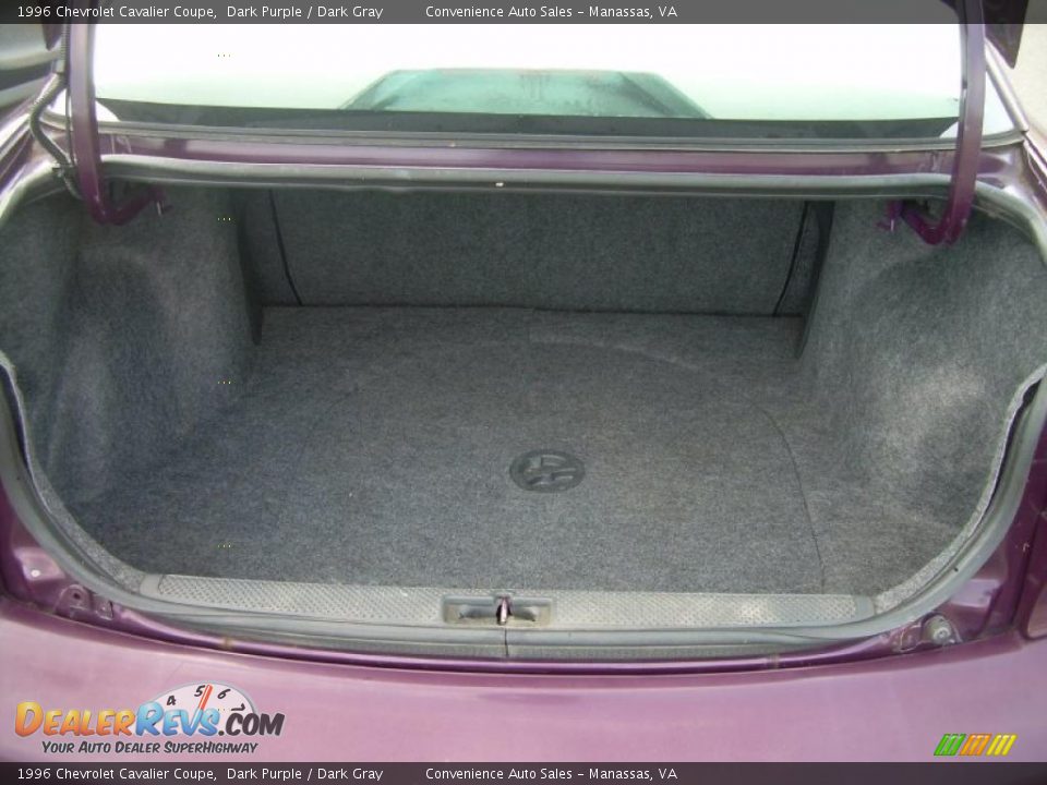 1996 Chevrolet Cavalier Coupe Dark Purple / Dark Gray Photo #8