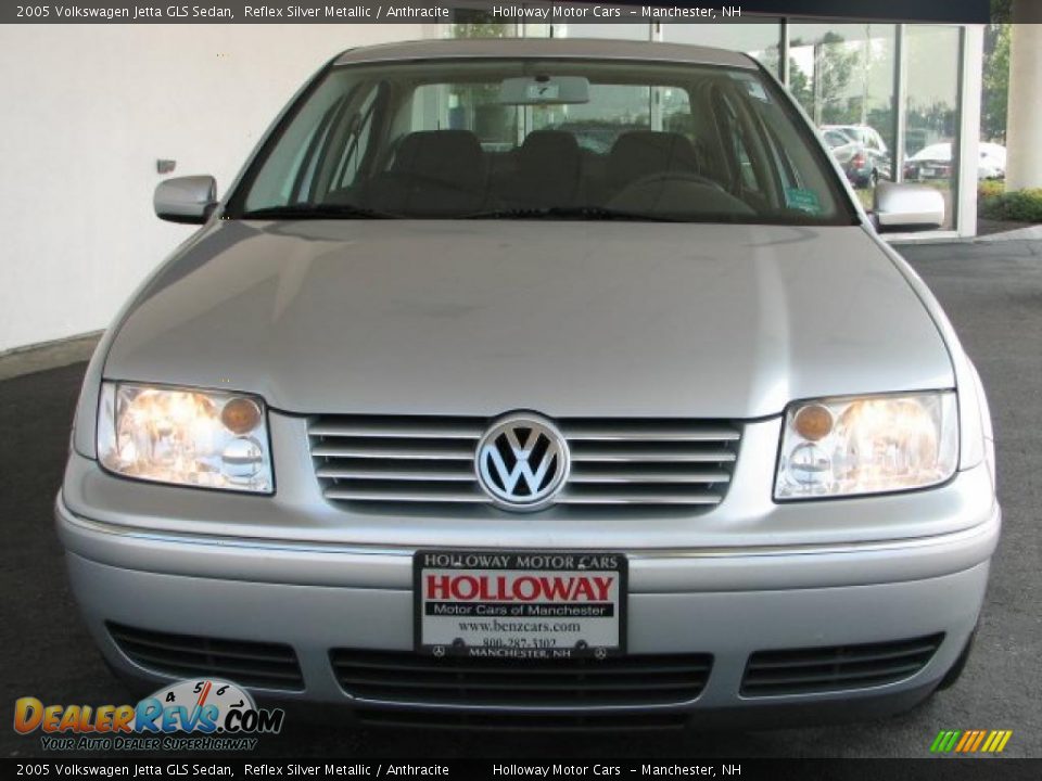 2005 Volkswagen Jetta GLS Sedan Reflex Silver Metallic / Anthracite Photo #2
