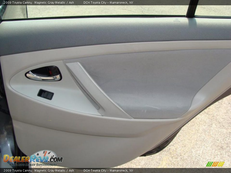 2009 Toyota Camry Magnetic Gray Metallic / Ash Photo #20