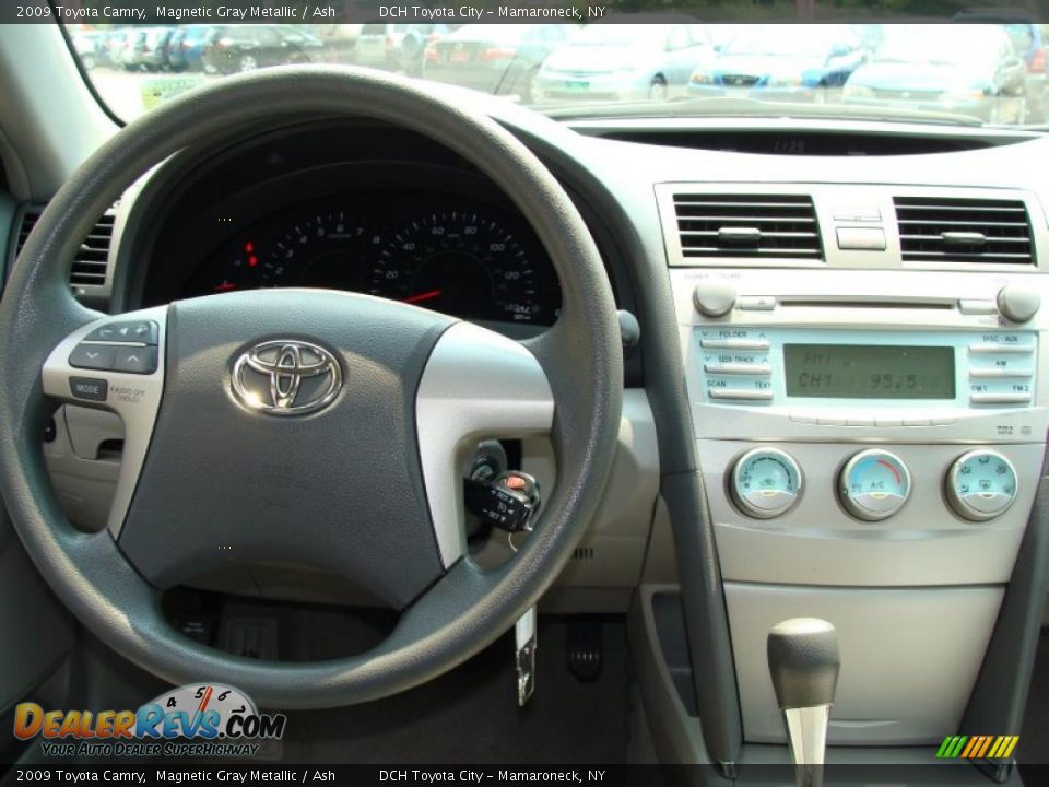 2009 Toyota Camry Magnetic Gray Metallic / Ash Photo #24