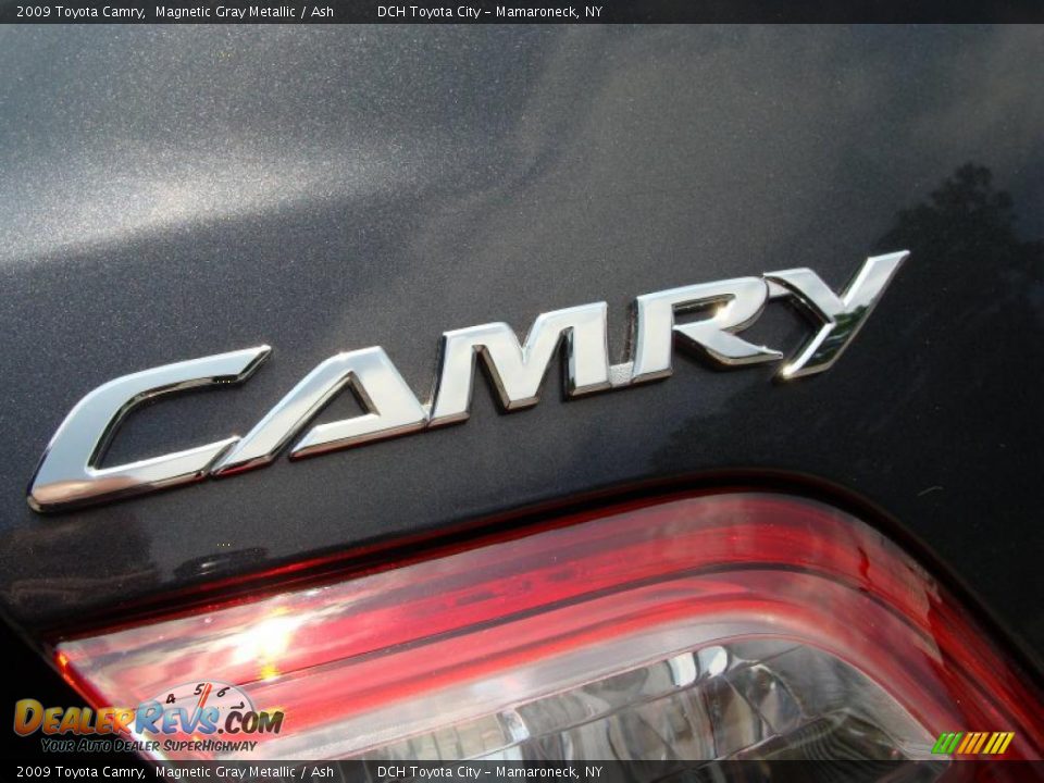 2009 Toyota Camry Magnetic Gray Metallic / Ash Photo #28