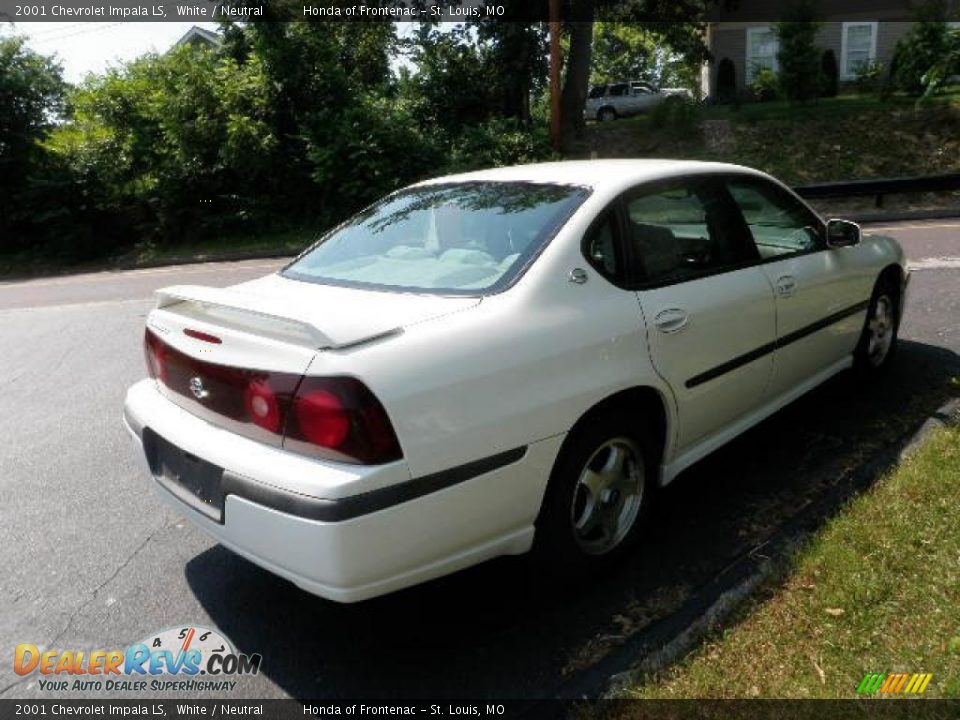 2001 Chevrolet Impala LS White / Neutral Photo #4