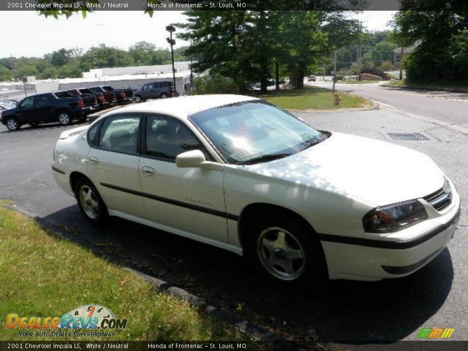 2001 Chevrolet Impala LS White / Neutral Photo #6
