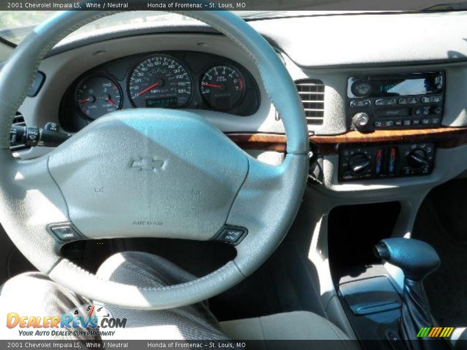 2001 Chevrolet Impala LS White / Neutral Photo #14