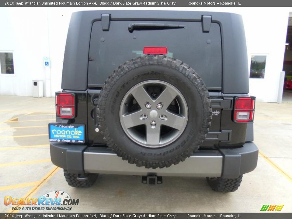 2010 Jeep Wrangler Unlimited Mountain Edition 4x4 Black / Dark Slate Gray/Medium Slate Gray Photo #3