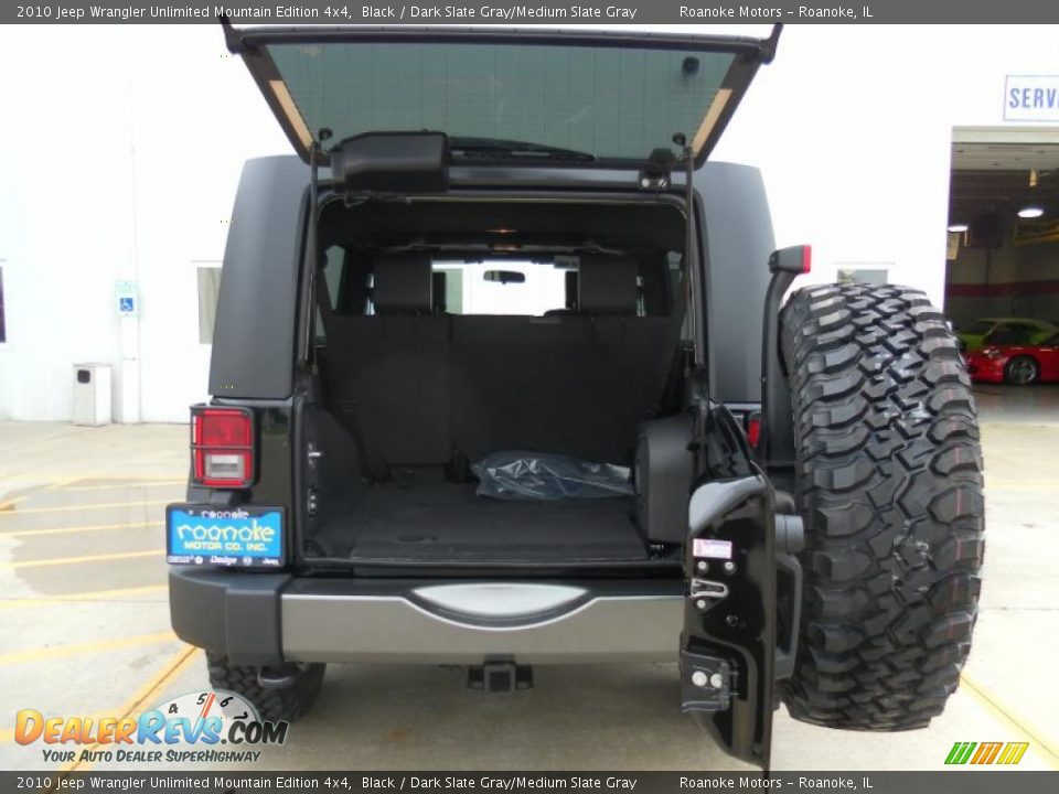 2010 Jeep Wrangler Unlimited Mountain Edition 4x4 Black / Dark Slate Gray/Medium Slate Gray Photo #4