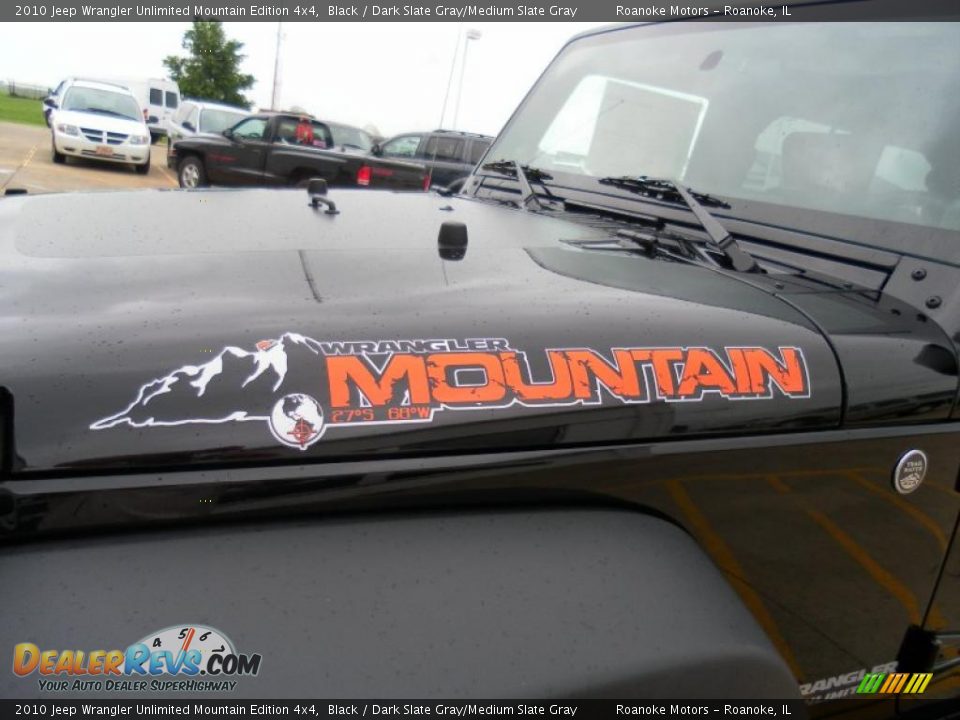 2010 Jeep Wrangler Unlimited Mountain Edition 4x4 Black / Dark Slate Gray/Medium Slate Gray Photo #6