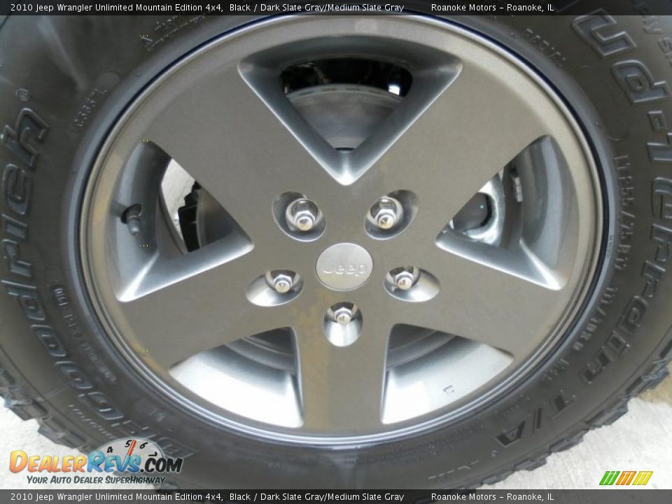 2010 Jeep Wrangler Unlimited Mountain Edition 4x4 Black / Dark Slate Gray/Medium Slate Gray Photo #18