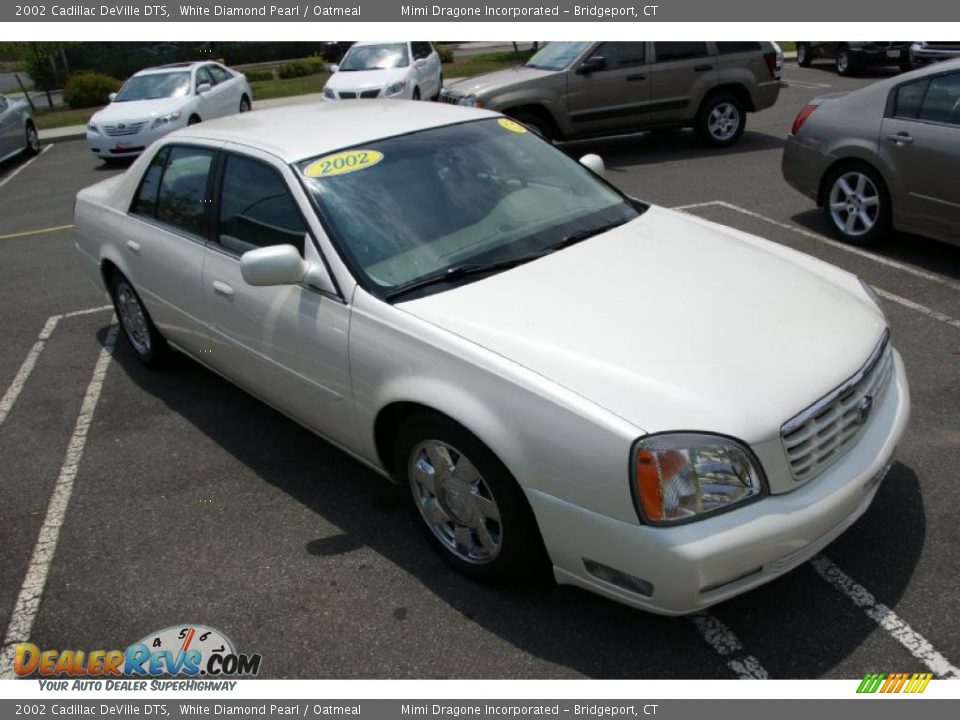 2002 Cadillac DeVille DTS White Diamond Pearl / Oatmeal Photo #3