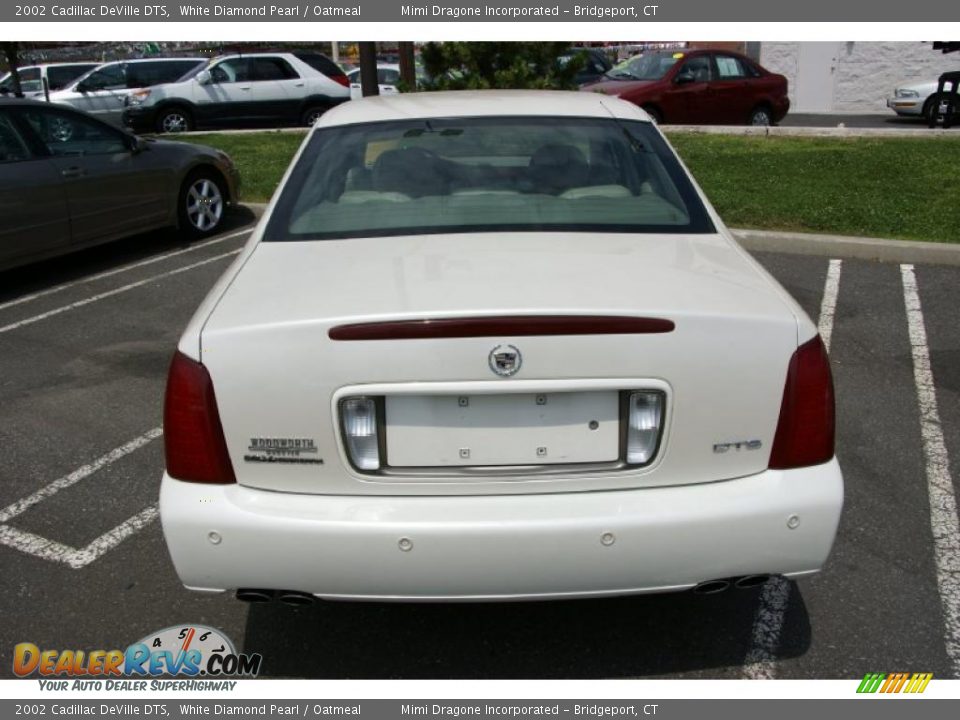 2002 Cadillac DeVille DTS White Diamond Pearl / Oatmeal Photo #5