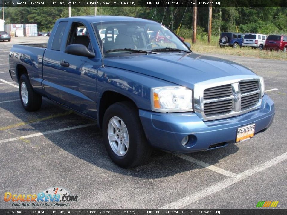 2006 Dodge Dakota SLT Club Cab Atlantic Blue Pearl / Medium Slate Gray Photo #3