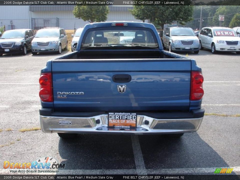 2006 Dodge Dakota SLT Club Cab Atlantic Blue Pearl / Medium Slate Gray Photo #5