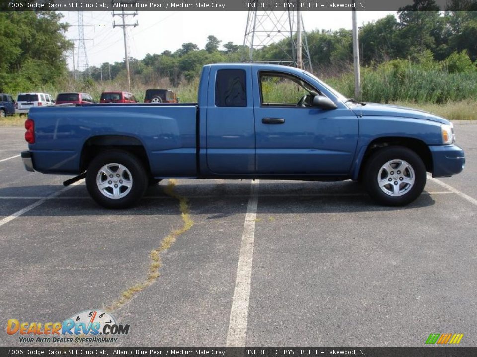 2006 Dodge Dakota SLT Club Cab Atlantic Blue Pearl / Medium Slate Gray Photo #7