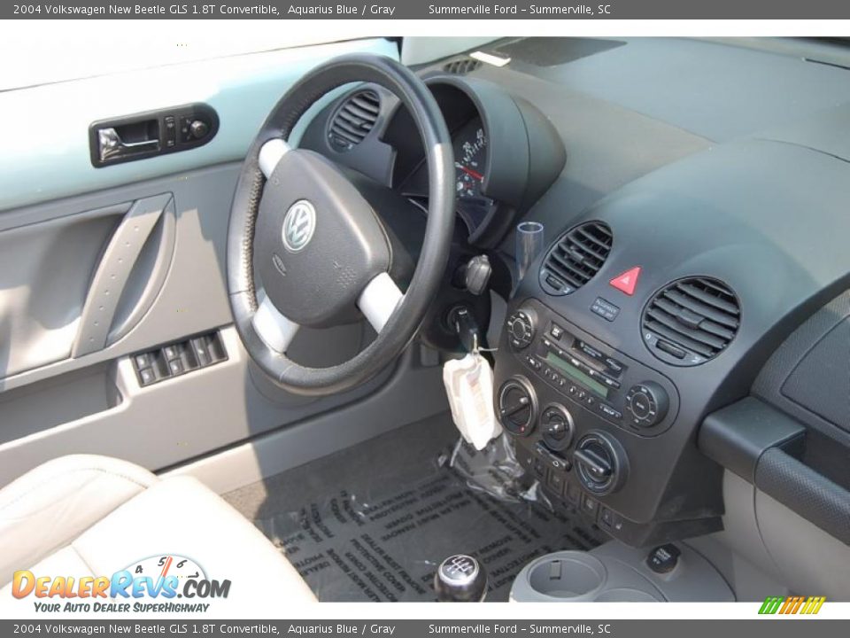 2004 Volkswagen New Beetle GLS 1.8T Convertible Aquarius Blue / Gray Photo #9