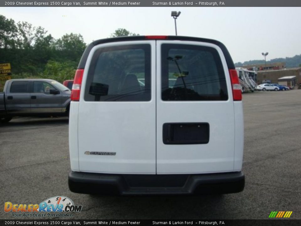 2009 Chevrolet Express 1500 Cargo Van Summit White / Medium Pewter Photo #4