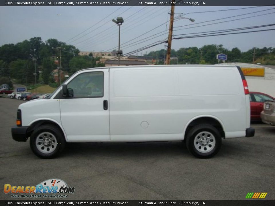 2009 Chevrolet Express 1500 Cargo Van Summit White / Medium Pewter Photo #6