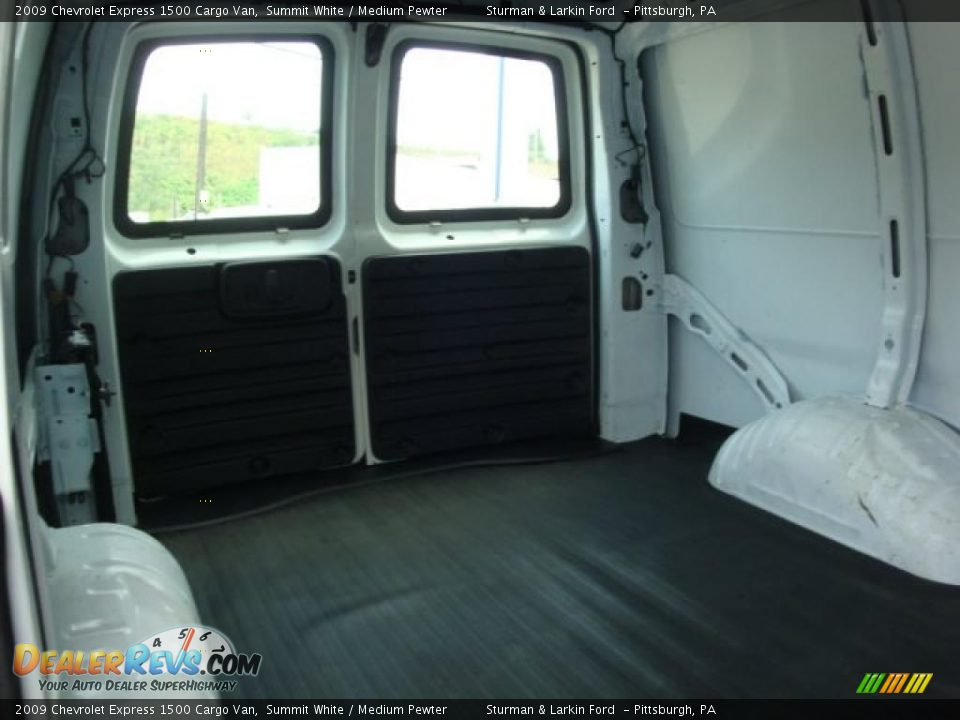 2009 Chevrolet Express 1500 Cargo Van Summit White / Medium Pewter Photo #8