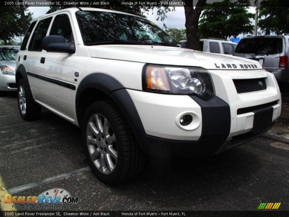 2005 Land Rover Freelander SE Chawton White / Ash Black Photo #1