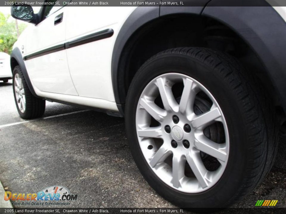 2005 Land Rover Freelander SE Chawton White / Ash Black Photo #4