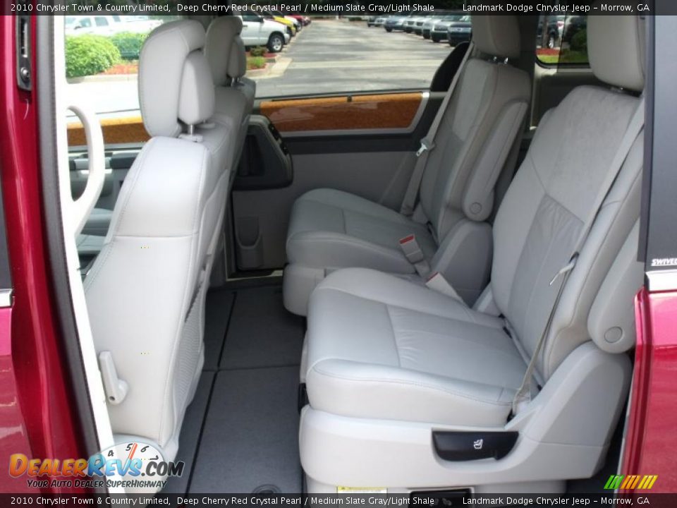 2010 Chrysler Town & Country Limited Deep Cherry Red Crystal Pearl / Medium Slate Gray/Light Shale Photo #7