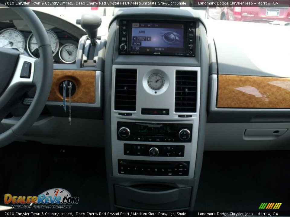 2010 Chrysler Town & Country Limited Deep Cherry Red Crystal Pearl / Medium Slate Gray/Light Shale Photo #12