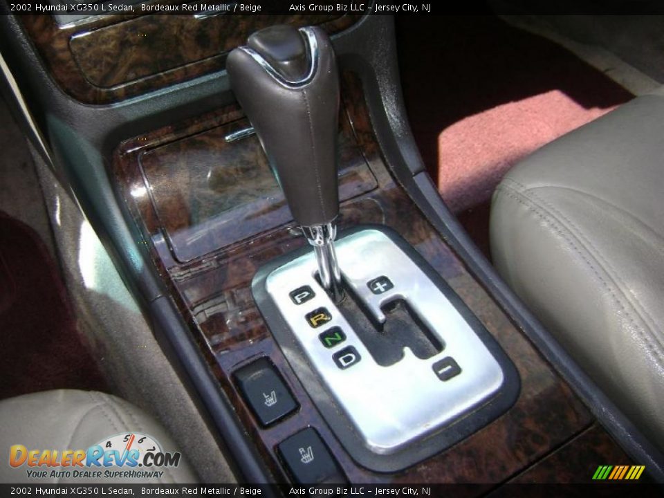 2002 Hyundai XG350 L Sedan Bordeaux Red Metallic / Beige Photo #11