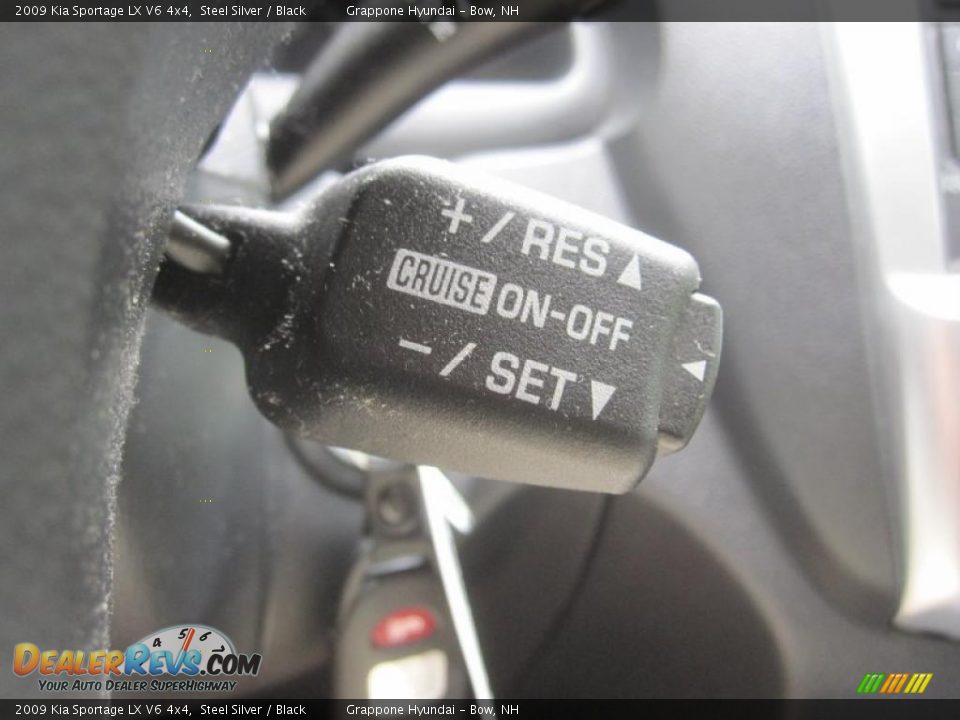 2009 Kia Sportage LX V6 4x4 Steel Silver / Black Photo #16