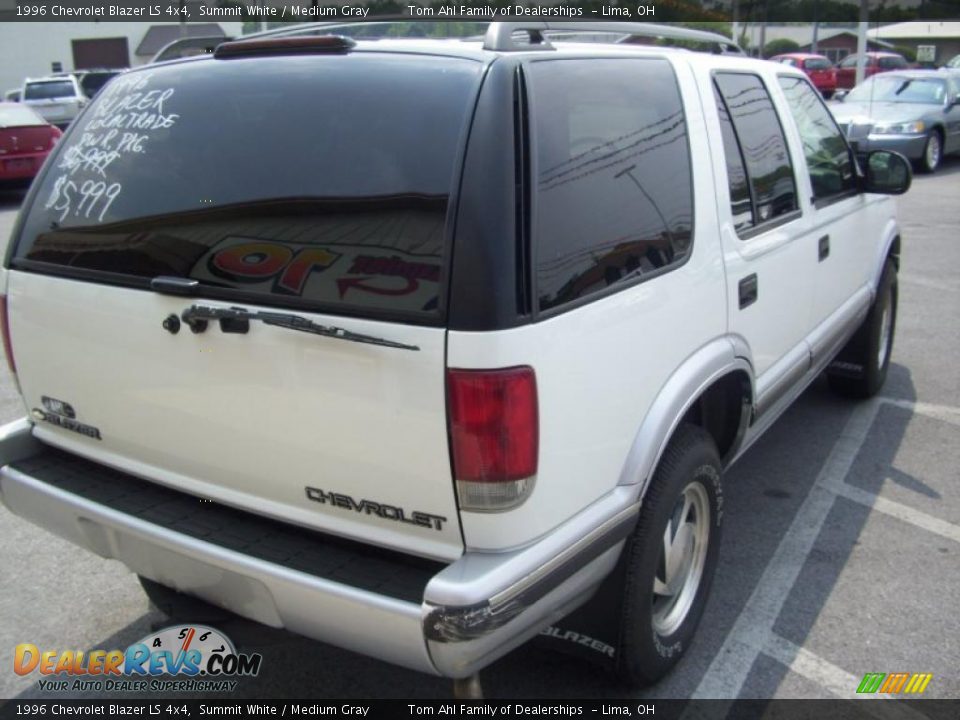 1996 Chevrolet Blazer LS 4x4 Summit White / Medium Gray Photo #10