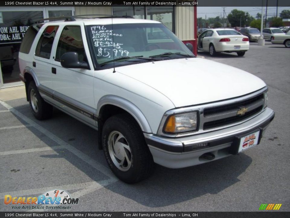 1996 Chevrolet Blazer LS 4x4 Summit White / Medium Gray Photo #12