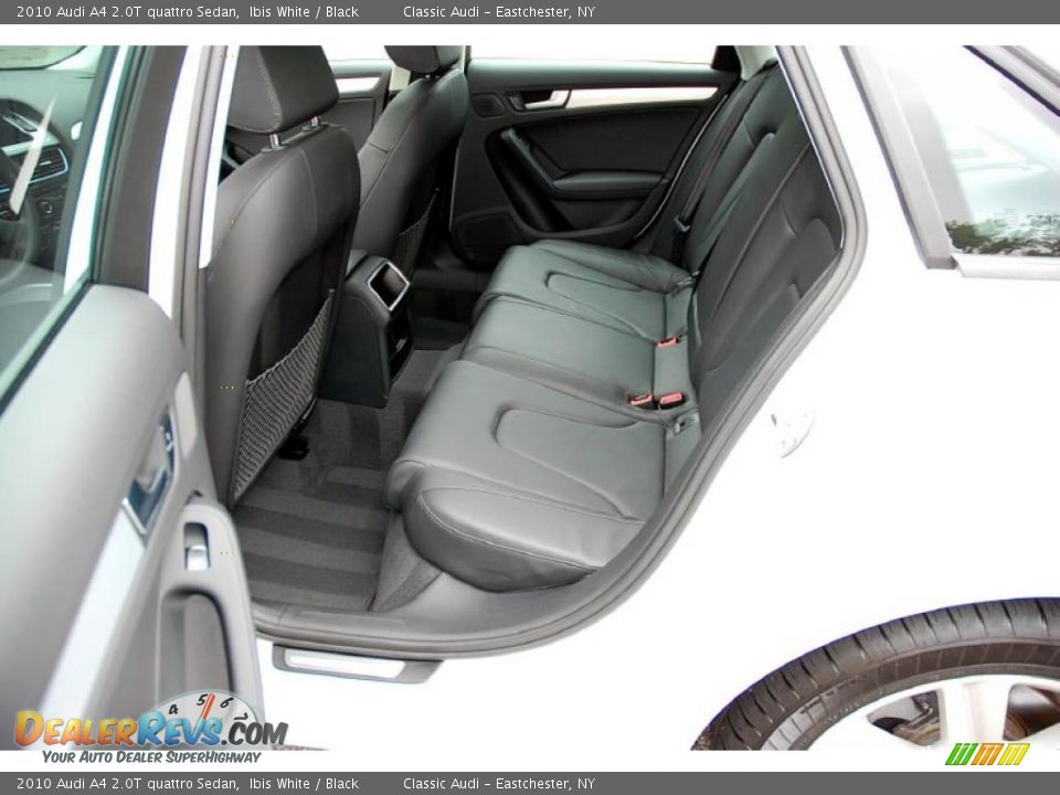 2010 Audi A4 2.0T quattro Sedan Ibis White / Black Photo #17