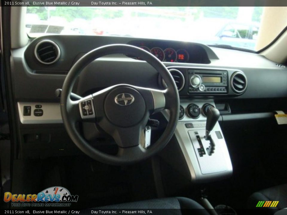 2011 Scion xB Elusive Blue Metallic / Gray Photo #10