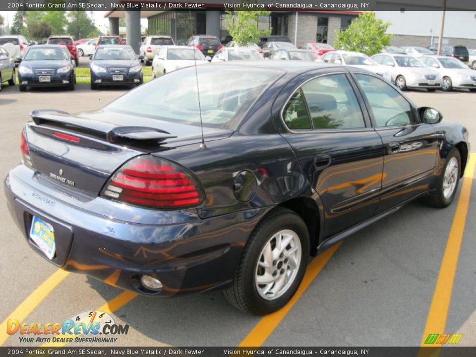 2004 Pontiac Grand Am SE Sedan Navy Blue Metallic / Dark Pewter Photo #2