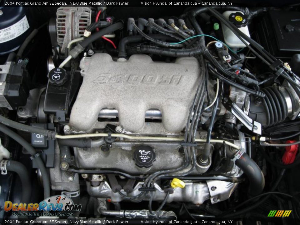 2004 Pontiac Grand Am SE Sedan Navy Blue Metallic / Dark Pewter Photo #10