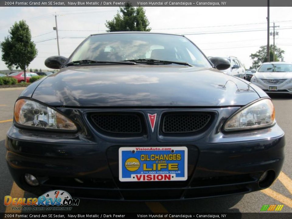 2004 Pontiac Grand Am SE Sedan Navy Blue Metallic / Dark Pewter Photo #12