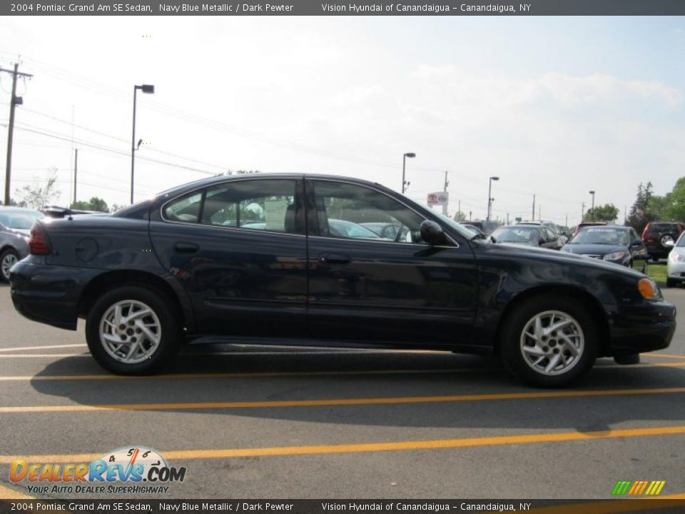 2004 Pontiac Grand Am SE Sedan Navy Blue Metallic / Dark Pewter Photo #14