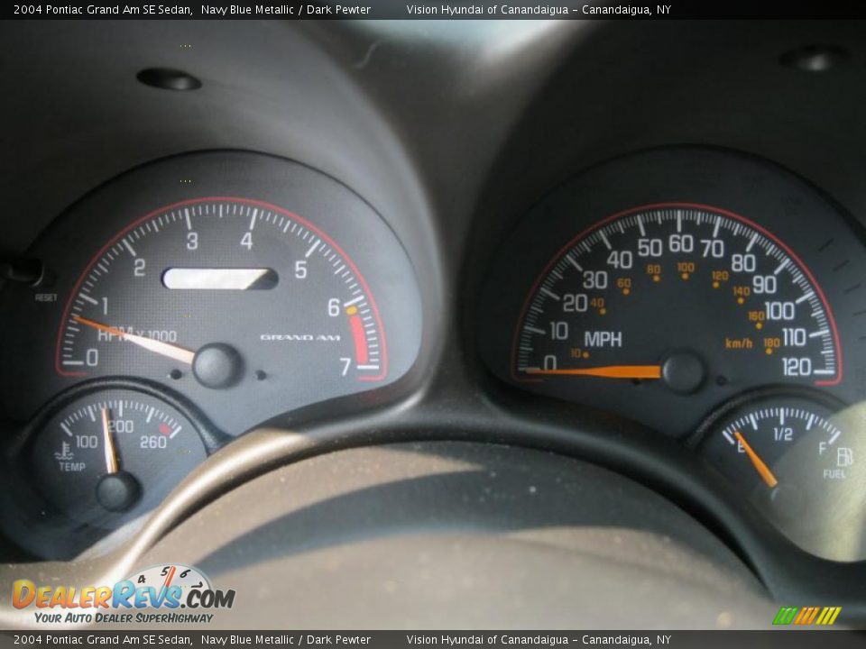 2004 Pontiac Grand Am SE Sedan Navy Blue Metallic / Dark Pewter Photo #24