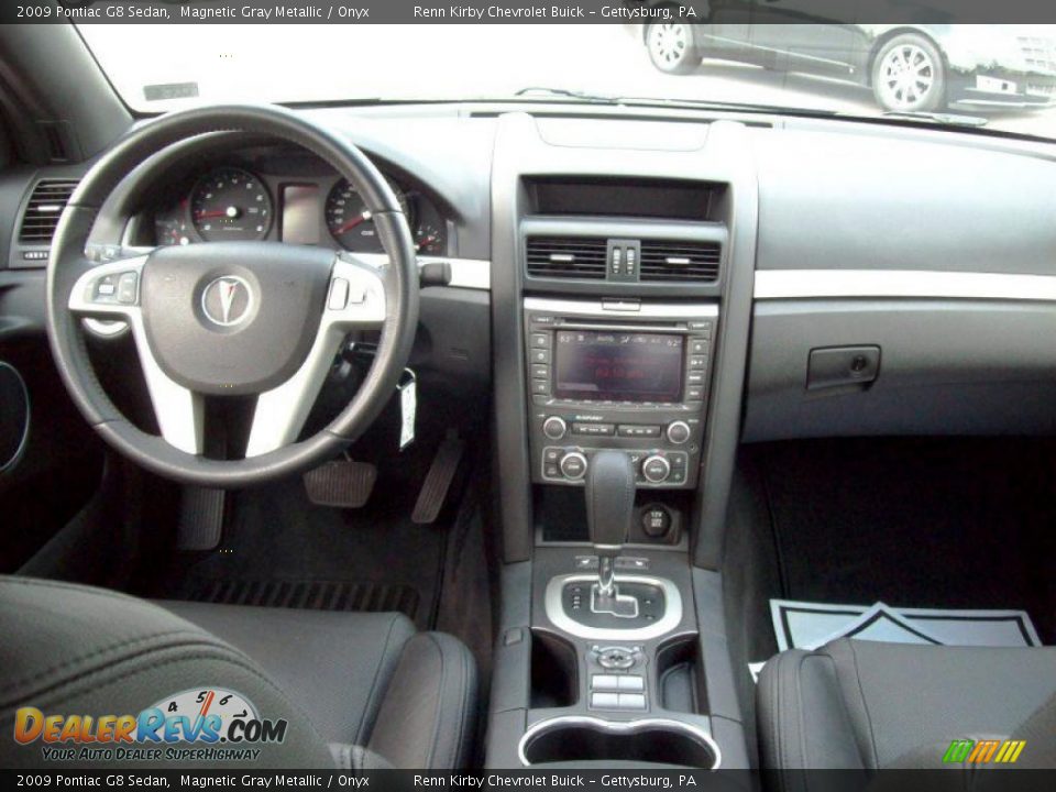 2009 Pontiac G8 Sedan Magnetic Gray Metallic / Onyx Photo #9