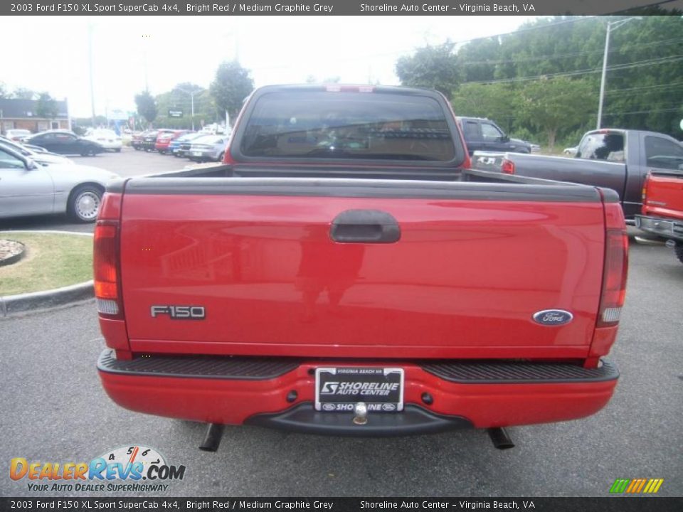 2003 Ford F150 XL Sport SuperCab 4x4 Bright Red / Medium Graphite Grey Photo #4