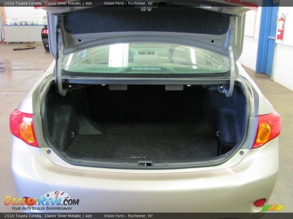 2010 Toyota Corolla Classic Silver Metallic / Ash Photo #6