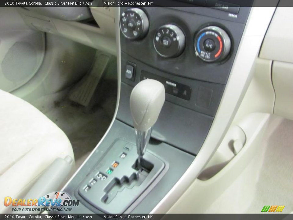 2010 Toyota Corolla Classic Silver Metallic / Ash Photo #9