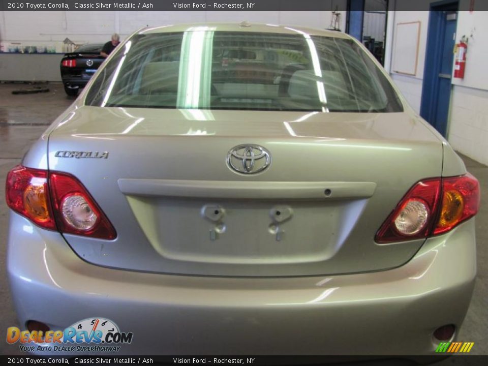 2010 Toyota Corolla Classic Silver Metallic / Ash Photo #15