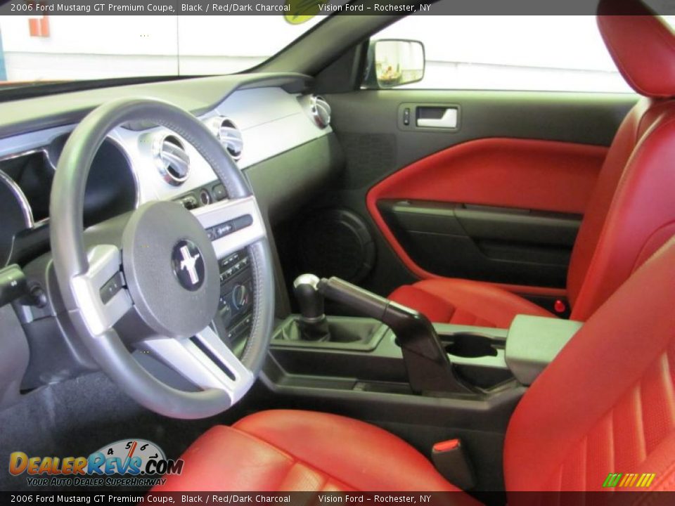 2006 Ford Mustang GT Premium Coupe Black / Red/Dark Charcoal Photo #21