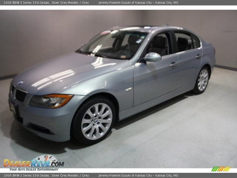 2006 BMW 3 Series 330i Sedan Silver Grey Metallic / Grey Photo #3