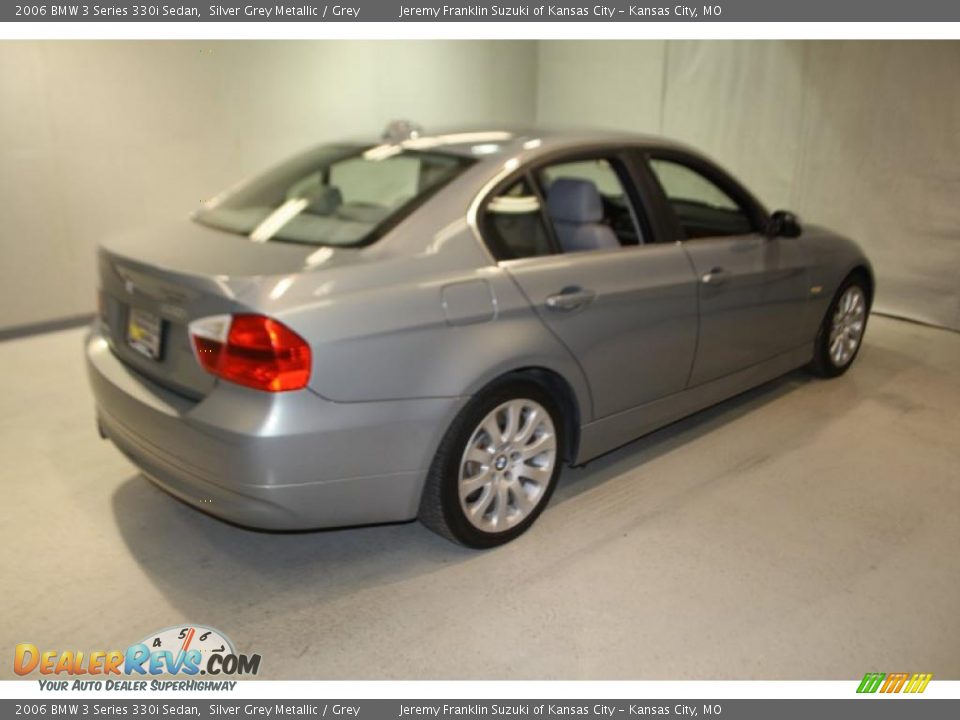 2006 BMW 3 Series 330i Sedan Silver Grey Metallic / Grey Photo #6