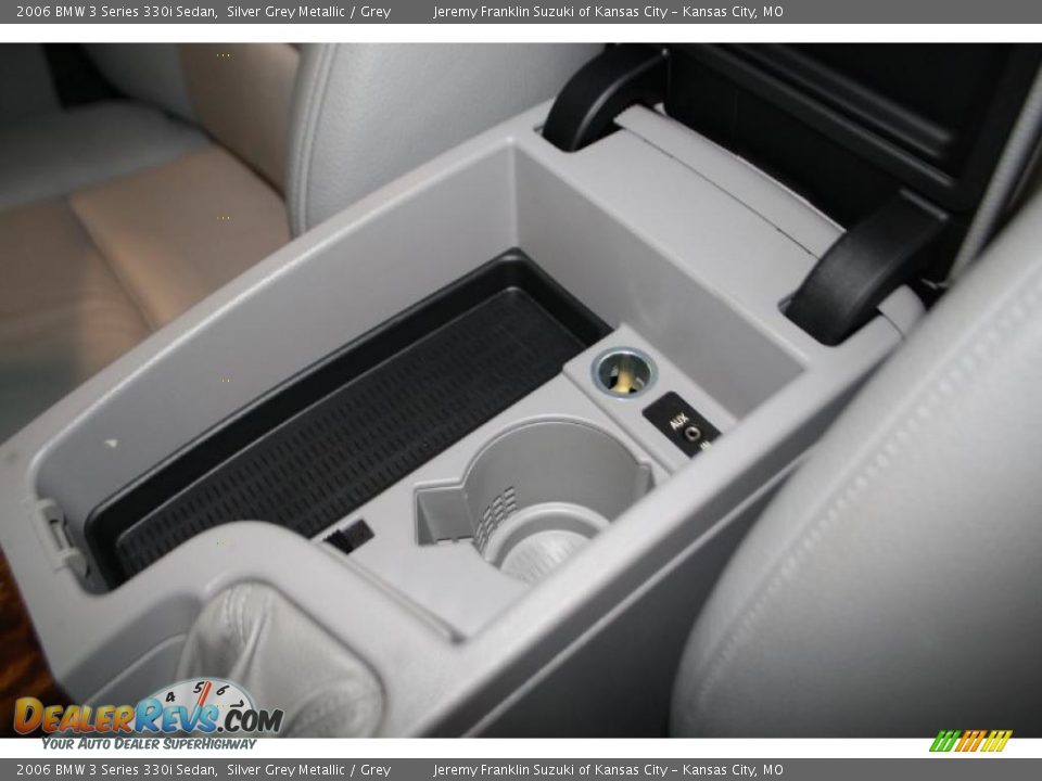 2006 BMW 3 Series 330i Sedan Silver Grey Metallic / Grey Photo #19