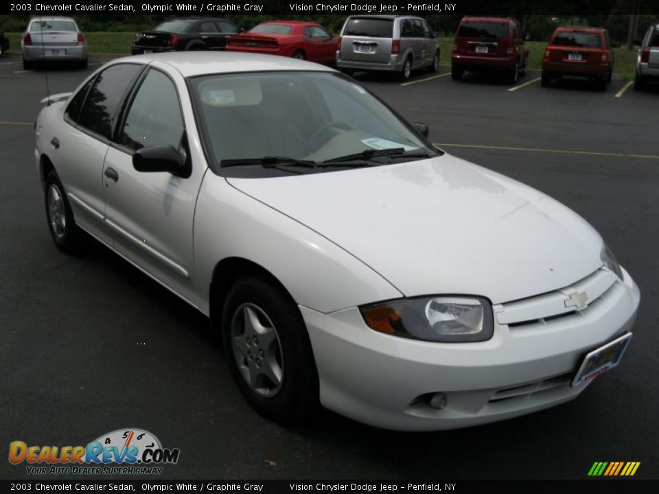 2003 Chevrolet Cavalier Sedan Olympic White / Graphite Gray Photo #14