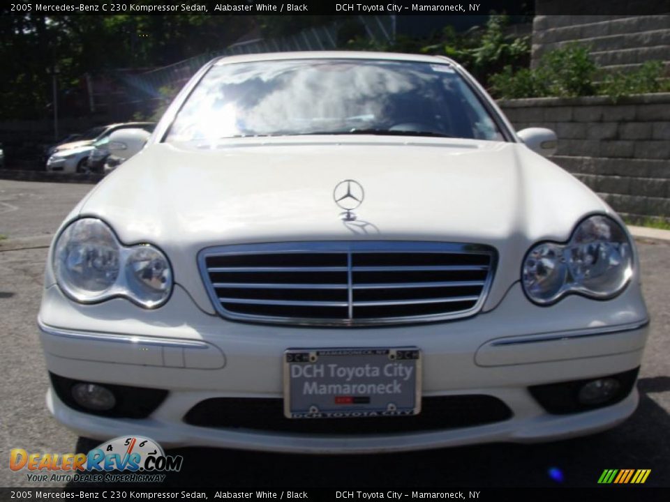 2005 Mercedes-Benz C 230 Kompressor Sedan Alabaster White / Black Photo #2