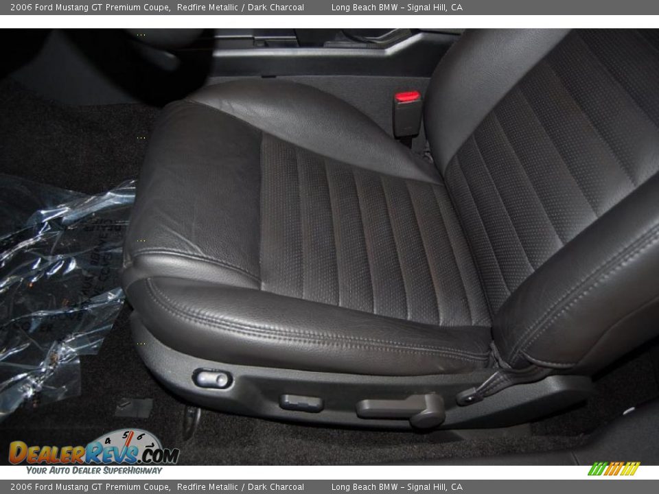 2006 Ford Mustang GT Premium Coupe Redfire Metallic / Dark Charcoal Photo #19