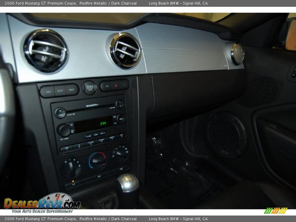 2006 Ford Mustang GT Premium Coupe Redfire Metallic / Dark Charcoal Photo #28