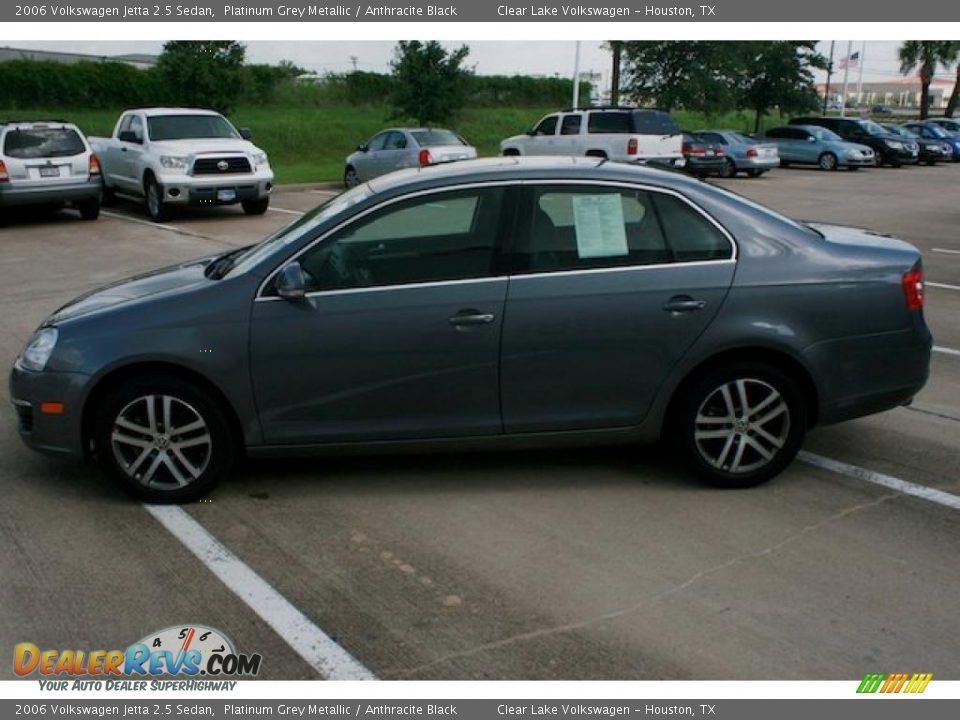 2006 Volkswagen Jetta 2.5 Sedan Platinum Grey Metallic / Anthracite Black Photo #12